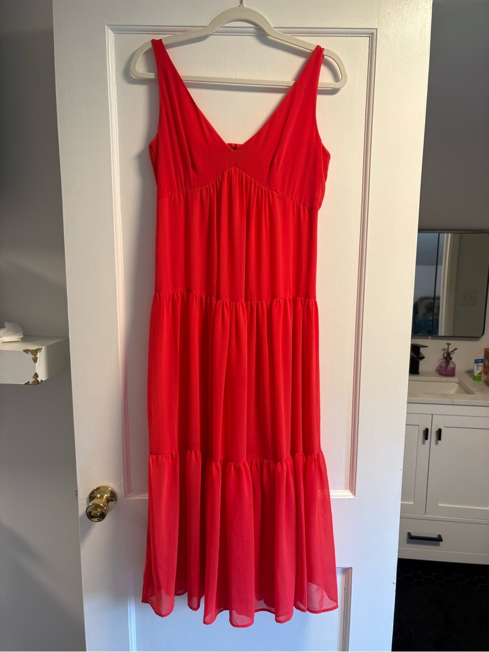 Just...Taylor Red V-Neck Tiered Midi Dress